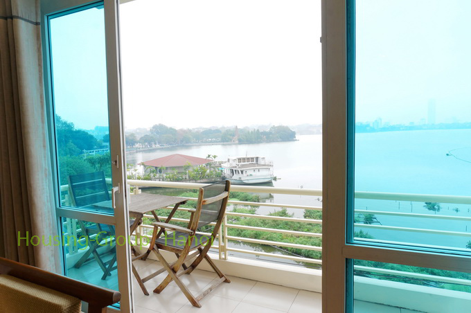 West lake view apartment in Yen Hoa street, Yen Phu village, large balcony, and stunning view