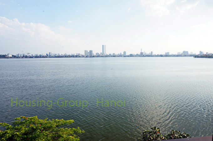 Stunning view of the west lake, two bedrooms apartment in Nghi Tam village, fully furnished
