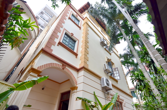 French Style House for rent in Tay Ho West Lake
