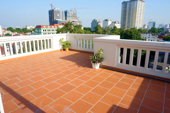 Brand new studio flat on Lo Duc street, Hoan Kiem district, big size terrace balcony, fully furnished