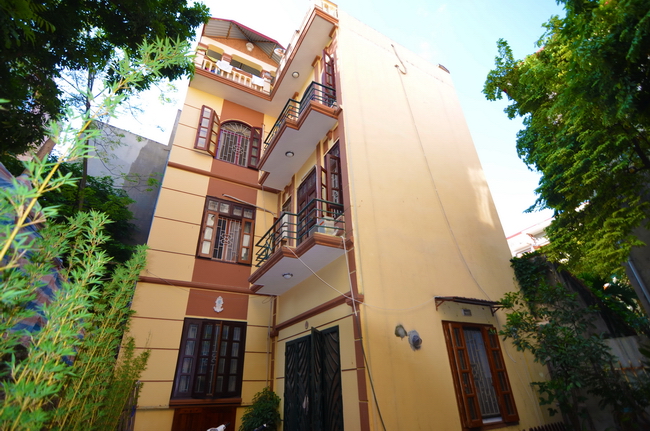 Charming house in Ba Dinh district, beautiful garden, rooftop terrace