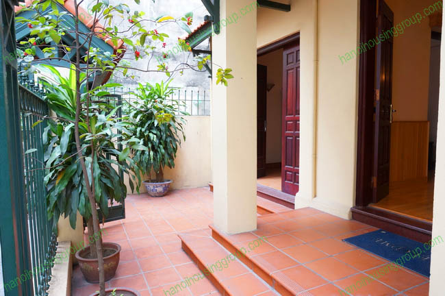Charming French style house in the heart of Ba Dinh district, fully furnished, large terrace, many balconies