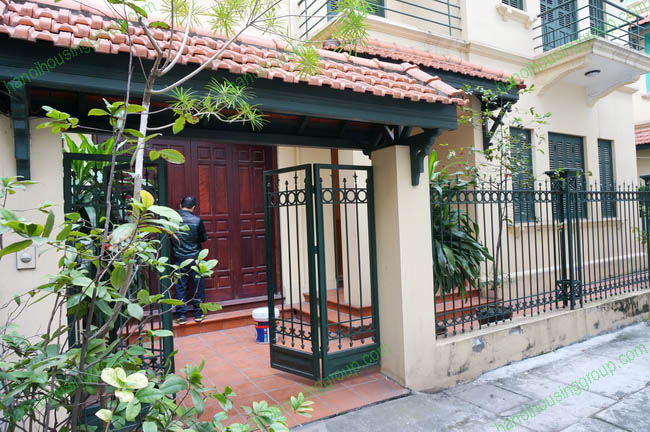 Charming French style house in the heart of Ba Dinh district, fully furnished, large terrace, many balconies