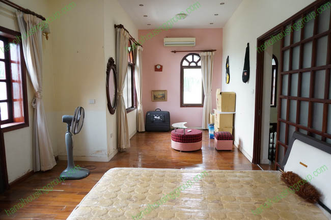 Beautiful furnished Villa for rent in Ciputra International city