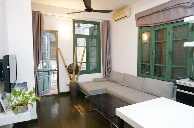 Beautiful two bedrooms serviced apartment on Le Thanh Tong street, Hoan Kiem, furnished, balcony