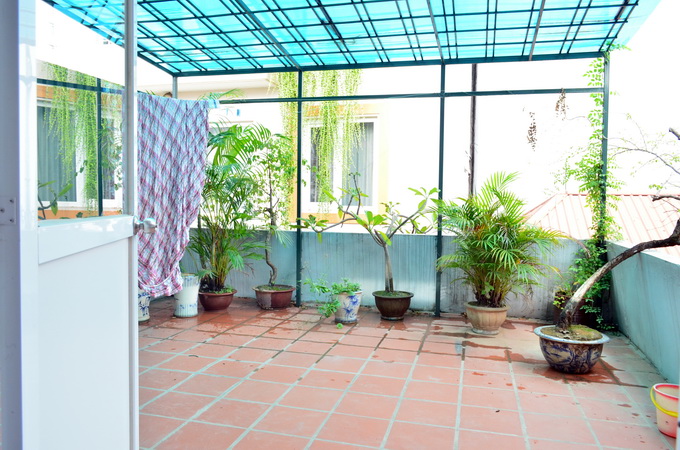 Beautiful four bedrooms and spacious rooftop terrace home located on Doi Can street, full furnished, many windows
