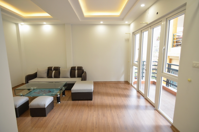 Brand new one bedroom serviced apartment in Nghi Tam village,fully furnished and real wooden flooring