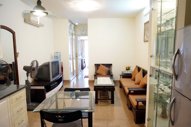 Being on the fifth floor of the building, fully furnished and balcony apartment have found on Tran Hung Dao street