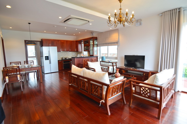 Stunning of the lake views through balcony, Brand – New serviced apartment on Au Co facing the lake