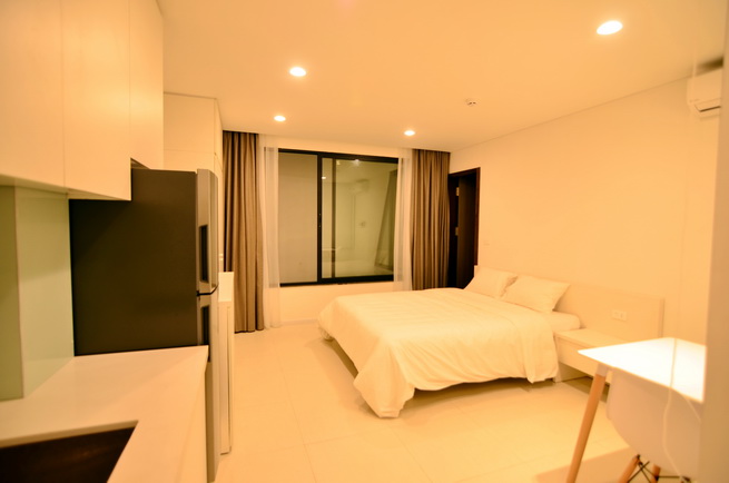 Brand New - Budget studio apartment on To Ngoc Van street, Tay Ho District, secure parking space, fully furnished