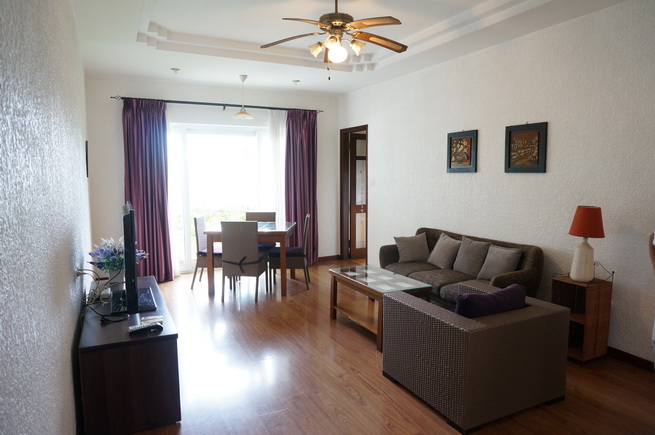Brightness two bedrooms apartment on Xuan Dieu street, perfect location