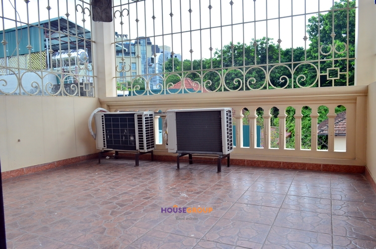 Spacious terrace, furnished house for rent in Ba Dinh