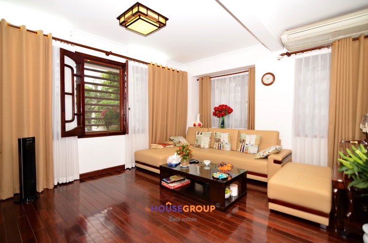Modern furnished house for rent in Tay Ho Hanoi having car parking