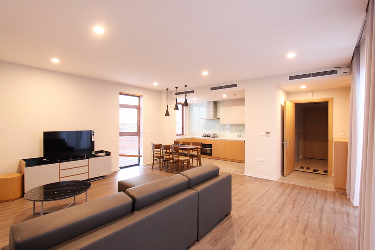 Apartment in Tay Ho for rent in western style