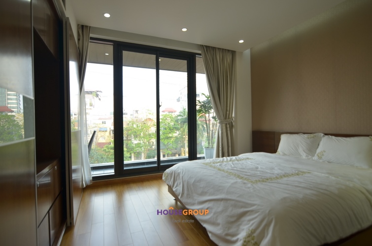 Western style and modern furnished apartment for rent in Truc Bach
