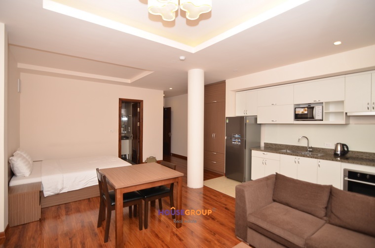 Modern apartment for rent in Tay Ho in Western Style