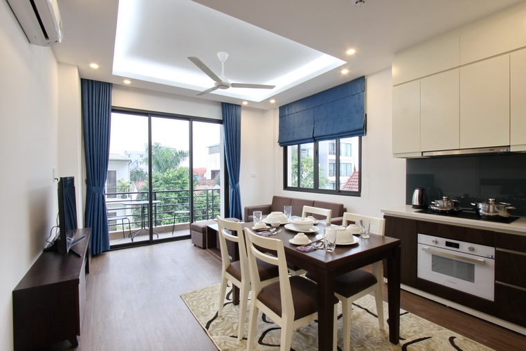 Brand new apartment in Tay Ho comes furnished