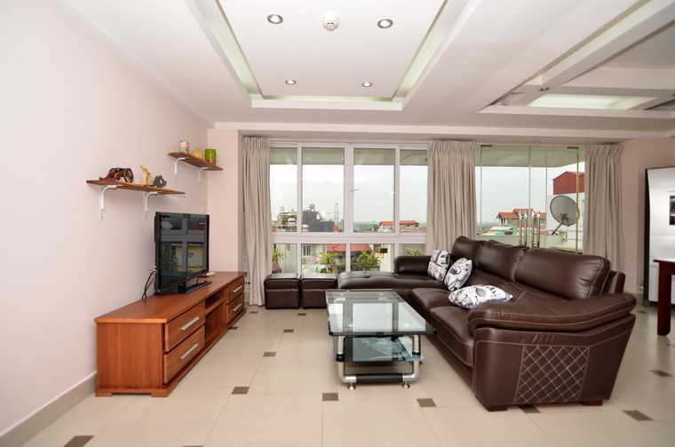 Spacious and loads of natural light apartment for rent Tay Ho Hanoi