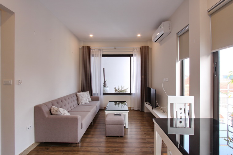 Cosy and western style apartment for rent in Tay Ho Hanoi