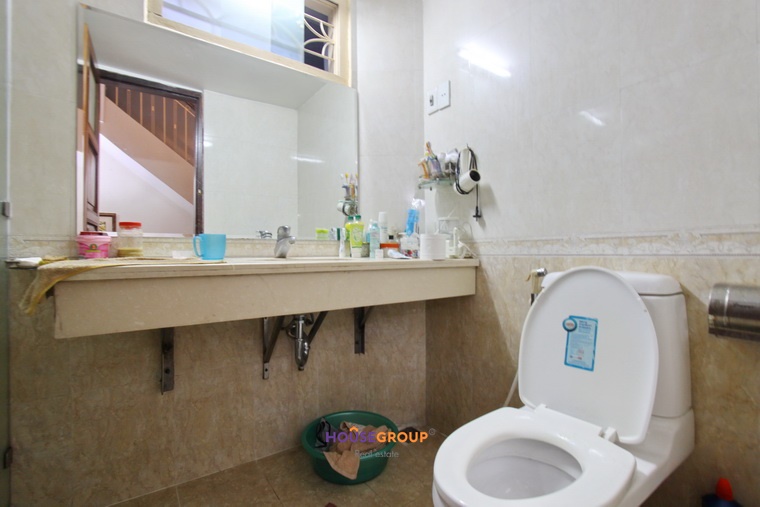 Full Furniture house for rent in Ba Dinh District