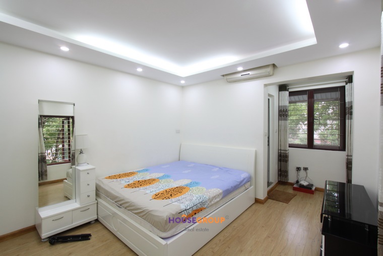 Elegant and western style serviced apartment for rent in Ba Dinh Hanoi