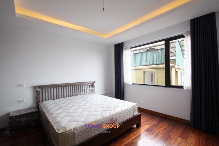 Rent serviced apartment Hanoi facing on the west lake and stunning view