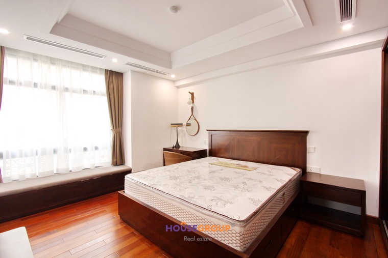 Elegant and western style serviced apartment for rent in Tay Ho Hanoi
