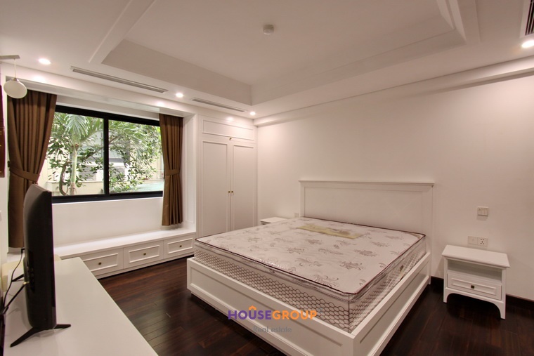 Elegant and Stunning serviced apartment for rent in Tay Ho Hanoi