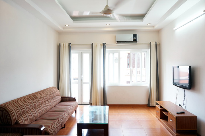 Bright and beautiful an apartment for rent in Ba Dinh