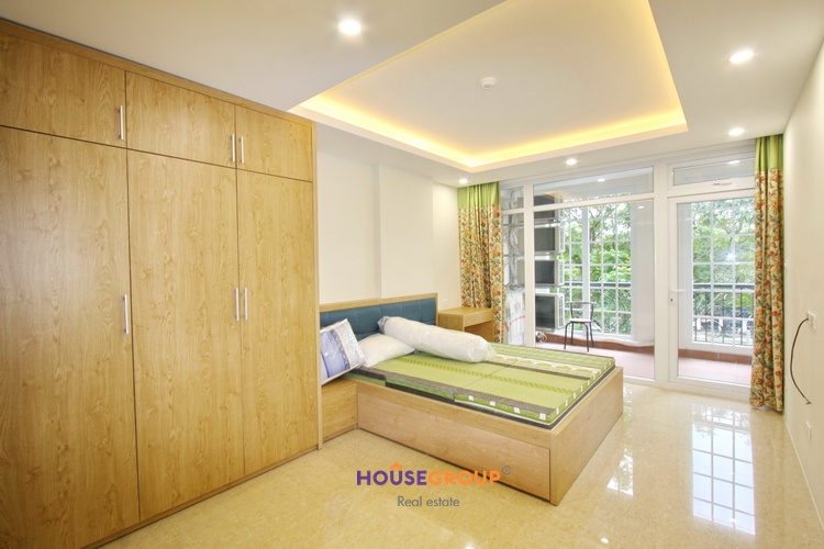 Brand new and furnished apartment for rent in Ba Dinh on Giang Vo Street