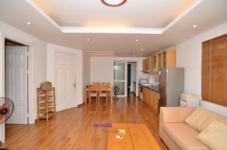 Bright and cosy style apartment for rent in Tay Ho on Xuan Dieu Road