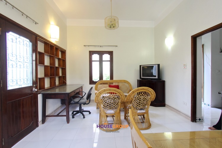 Big garden and cosy style furnished apartment for rent in Ba Dinh District