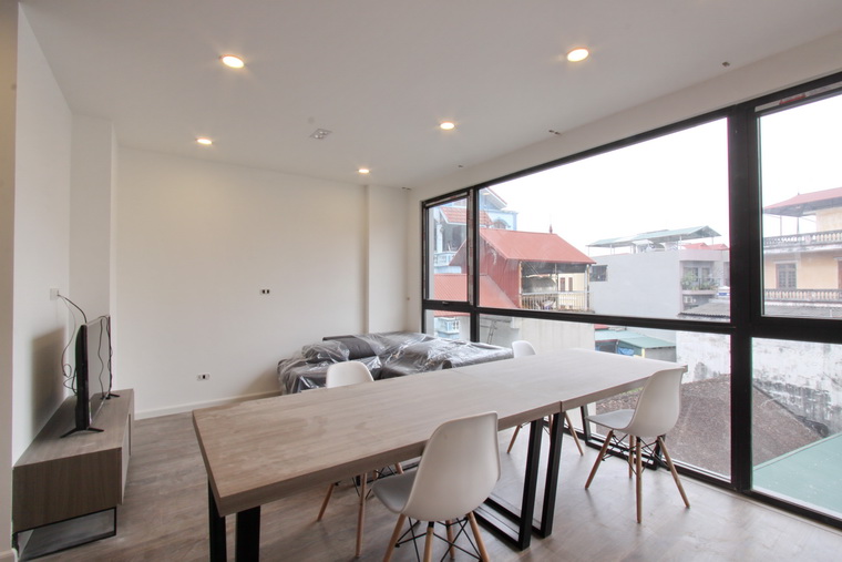 Hanoi housing rental a brand new and bright apartment in Tay Ho
