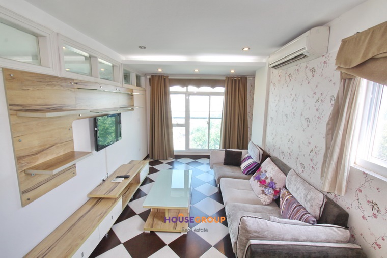 Spacious two bedrooms apartment for rent in Ba Dinh, Hanoi