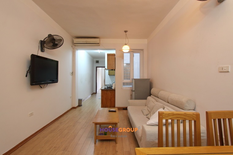 Lovely and furnished one bedroom apartment for rent in Truc Bach