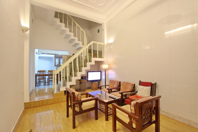House in West Lake of charm having 03 bedrooms comes with full furniture