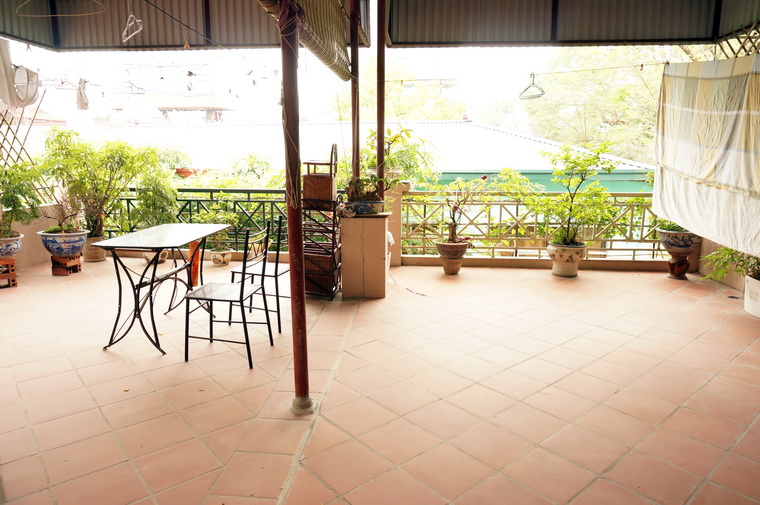 Full furniture house for rent in Ha Ba Trung having a huge terrace