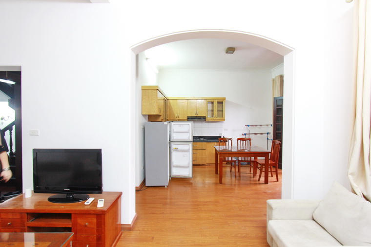 Newly renovated one bedroom apartment for rent in Ba Dinh on Doi Can Street