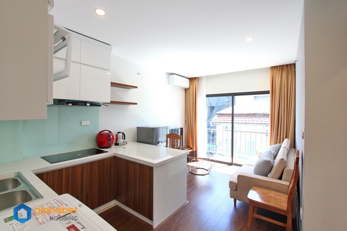 Lovely and brightness one bedroom apartment to rent in Nghi Tam Village