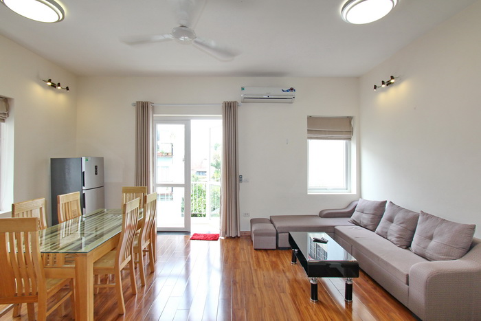 Lot of natural light apartment to rent on Xuan Dieu Street, Tay Ho District