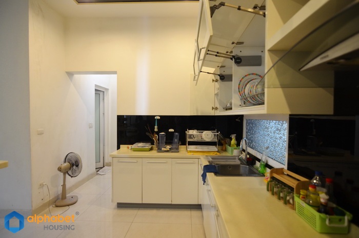 Modern design and western furnished villa to rent in Tay Ho West lake