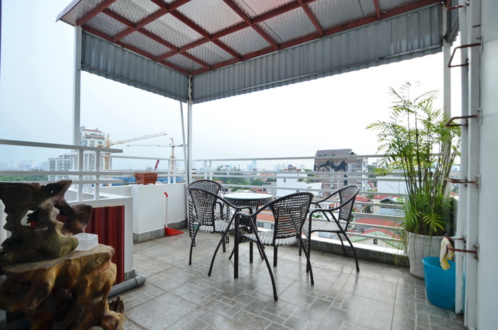 Furnished 02 bedrooms serviced apartment on Dang Thai Mai available now