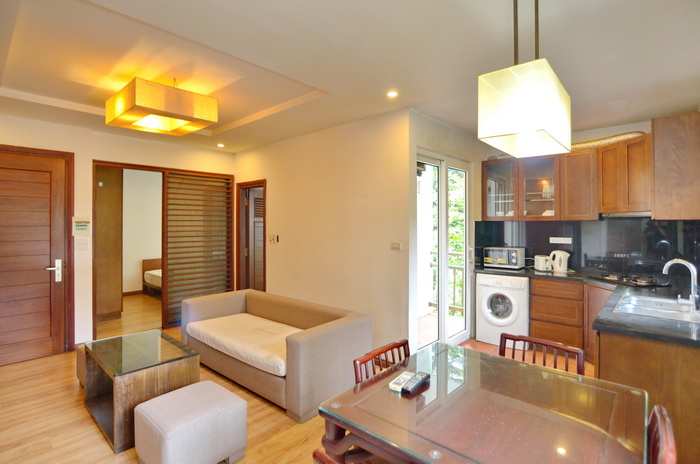 Fully furnished two bedrooms apartment in Tay Ho | 02 Balconies