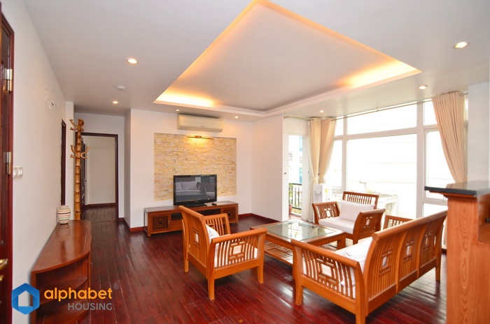 Spacious serviced apartment for rent in Truc Bach Hanoi | Fully Furnished