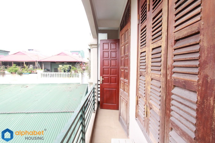 Reasonable rental price house in Ba Dinh having 03 bedrooms and large terrace