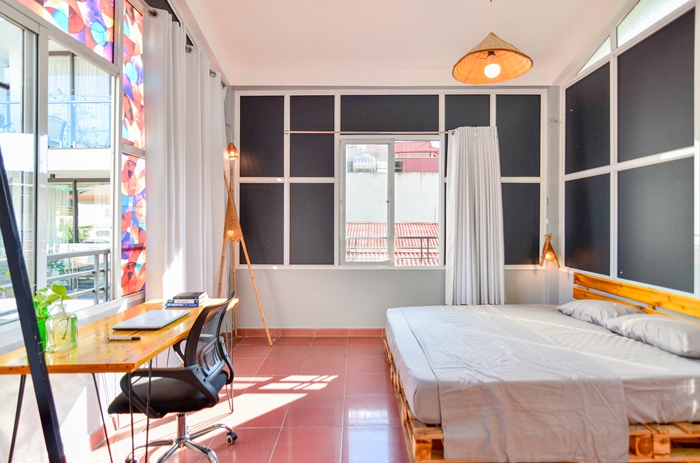 Full of natural light room in shared house on Quang Khanh Street | Room No.6