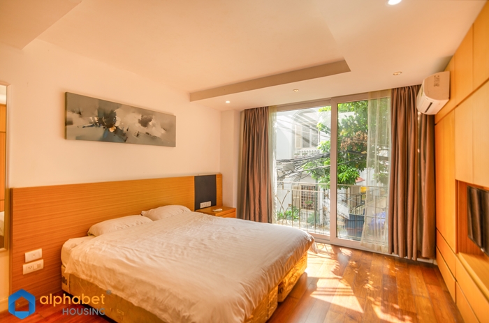 Cheap two bedrooms serviced apartment for rent in Tay Ho Hanoi