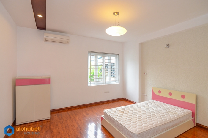 Elegant 5 bedrooms house for rent in Tay Ho West Lake Hanoi